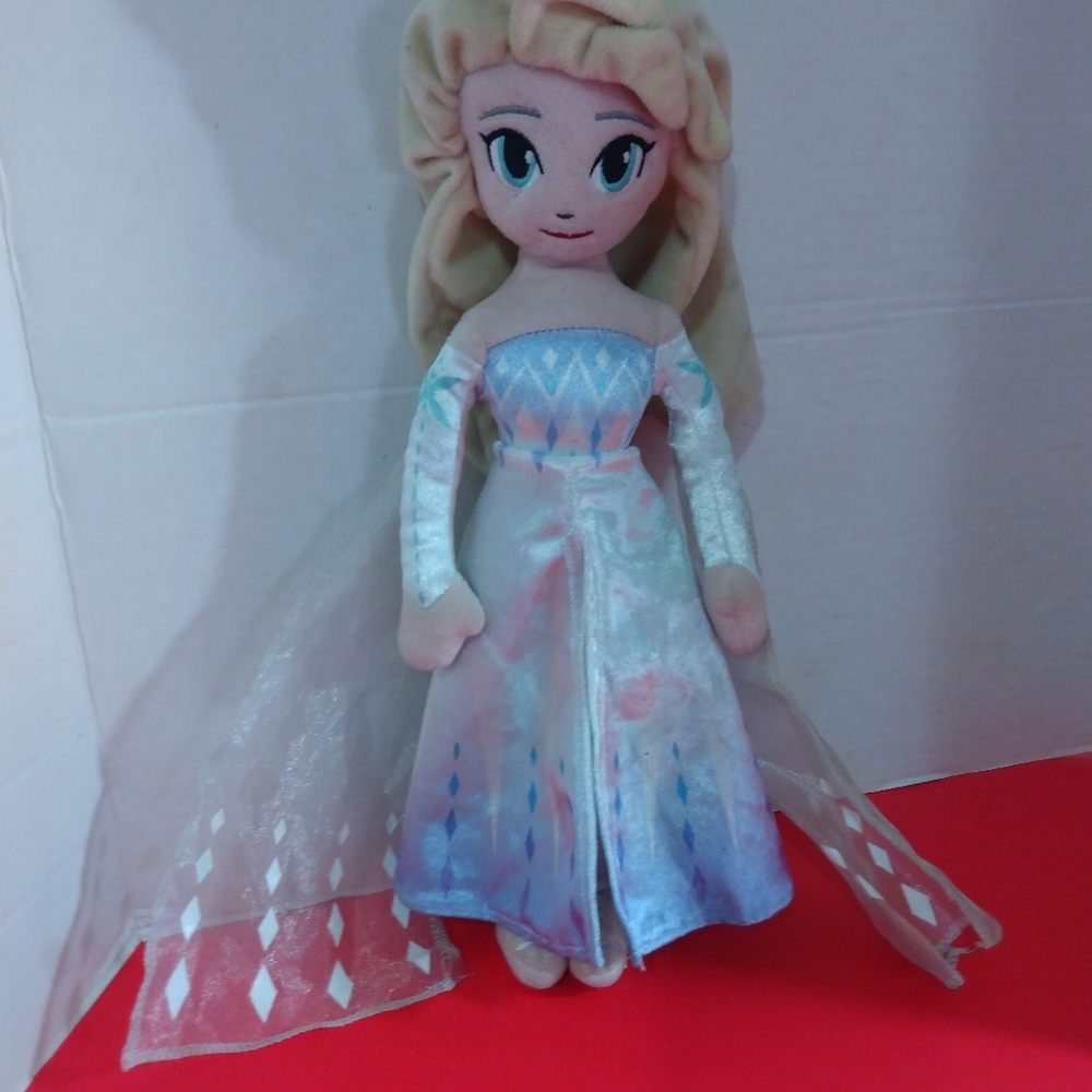 Disney Frozen 11 Queen Elsa Stuffed Doll Figure